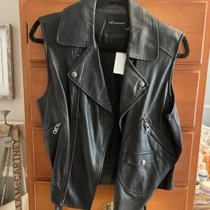 Oliviaceous biker jacket